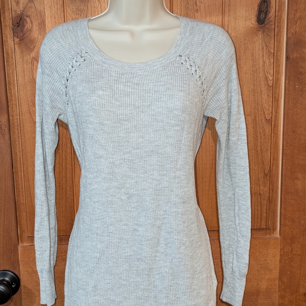 American Eagle Knit Sweater